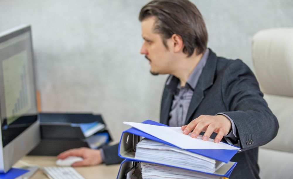 How to Maintain Accounting Records in UAE