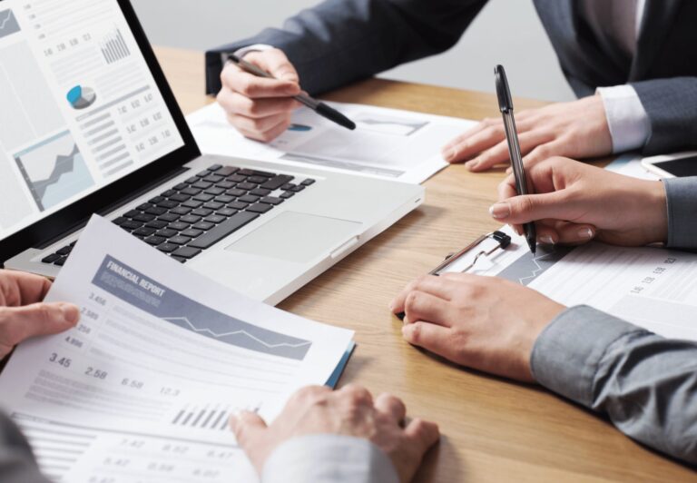 Corporate Tax Timeline in UAE: 2025 Compliance Guide for Businesses